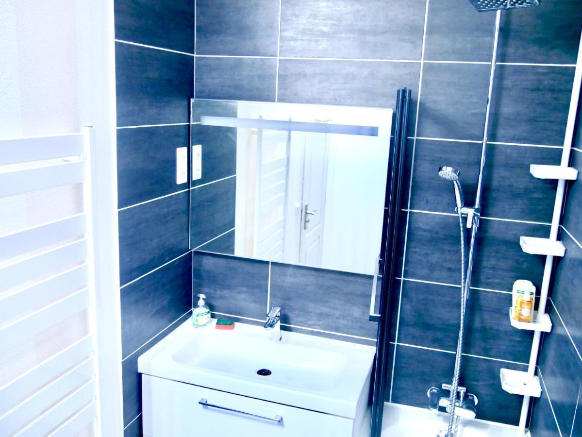 סנס Family Home מראה חיצוני תמונה